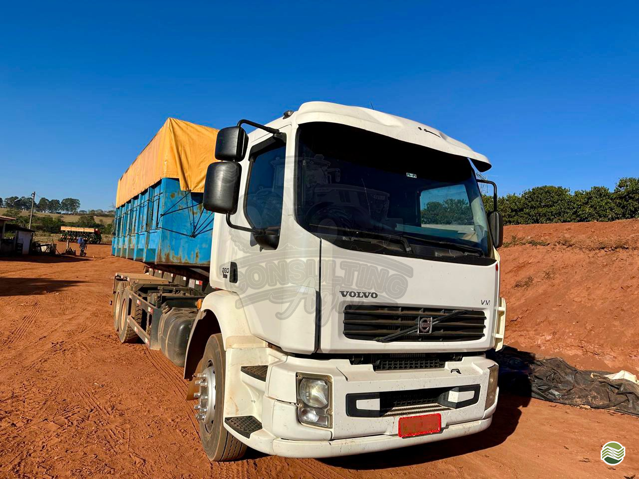 CAMINHAO VOLVO VOLVO VM 260 Conjunto Consulting Agro ITUVERAVA SÃO PAULO SP
